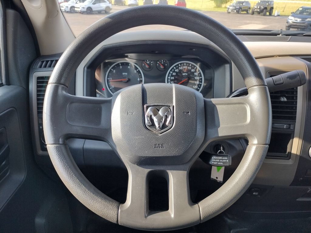 Used 2011 RAM 1500 ST RWD image 4
