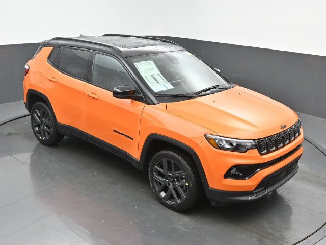 New 2026 Jeep Compass Limited w/ Sun, Sound & Navigation Group AWD/4WD image 44