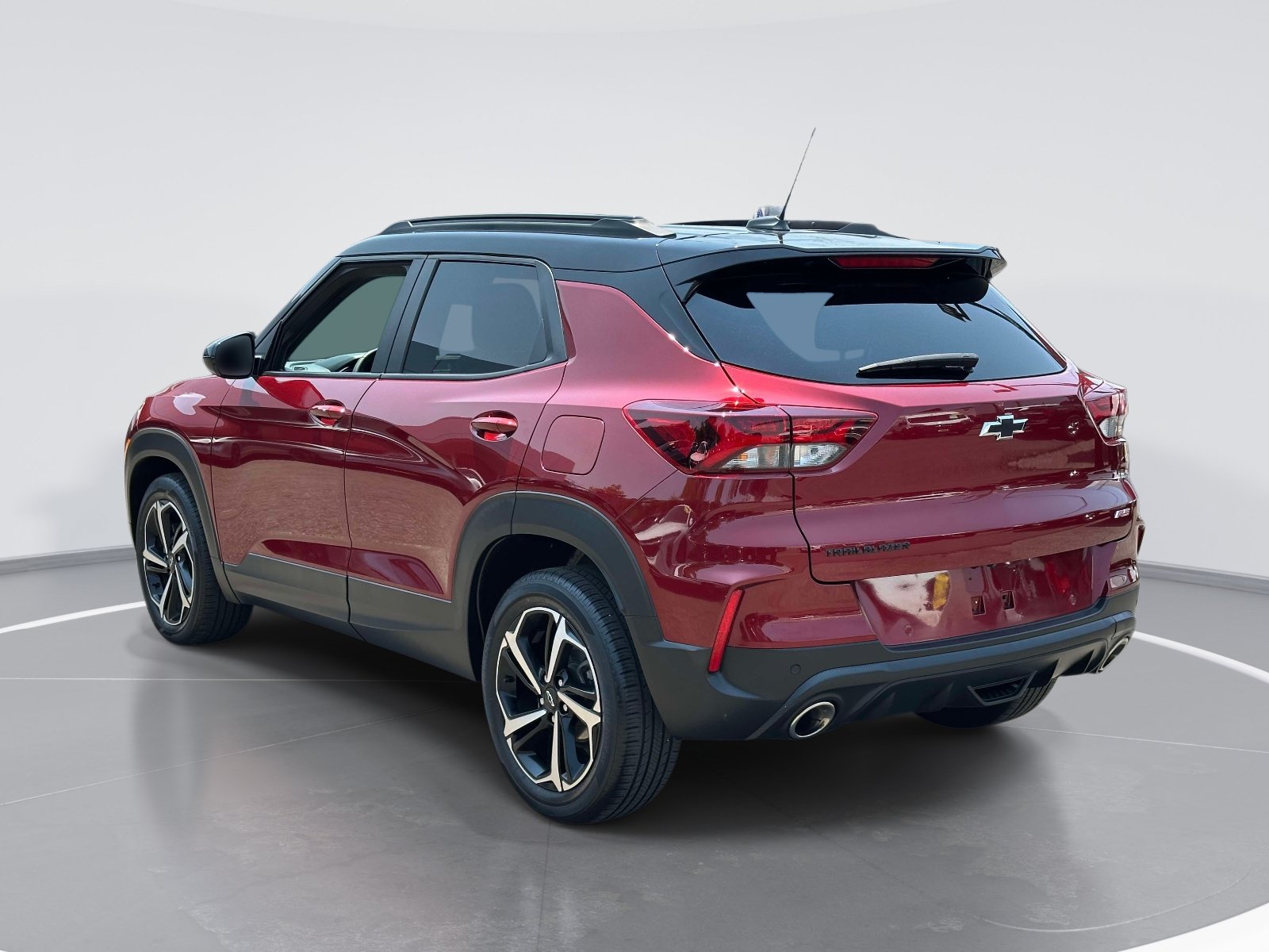 Used 2023 Chevrolet TrailBlazer RS w/ Convenience Package FWD image 7