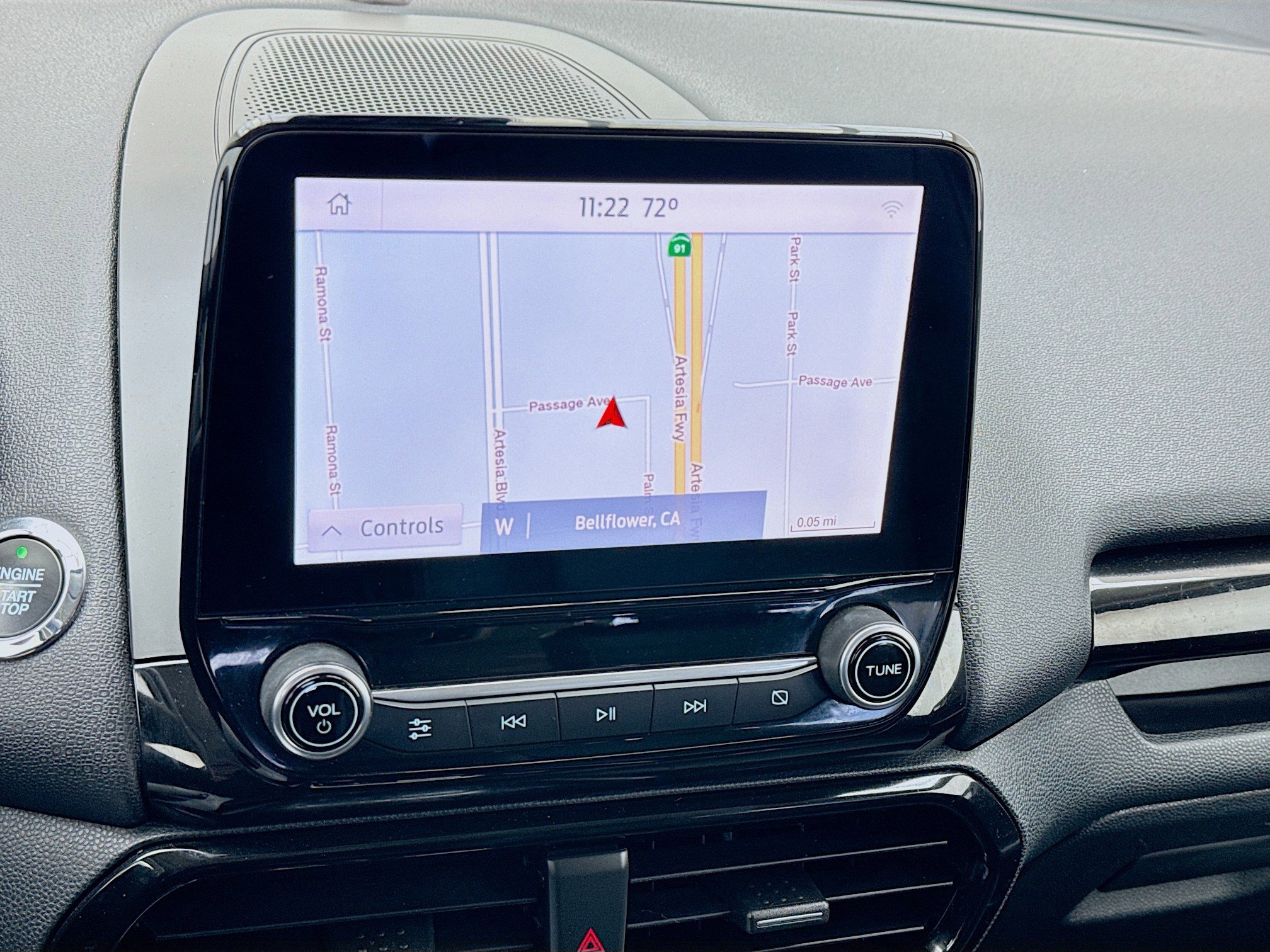 Used 2021 Ford EcoSport Titanium FWD image 9