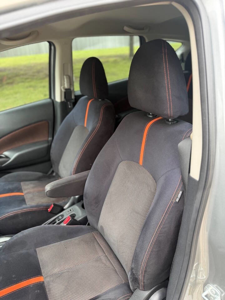 Used 2015 Nissan Versa Note SR w/ SR Convenience Package FWD image 7