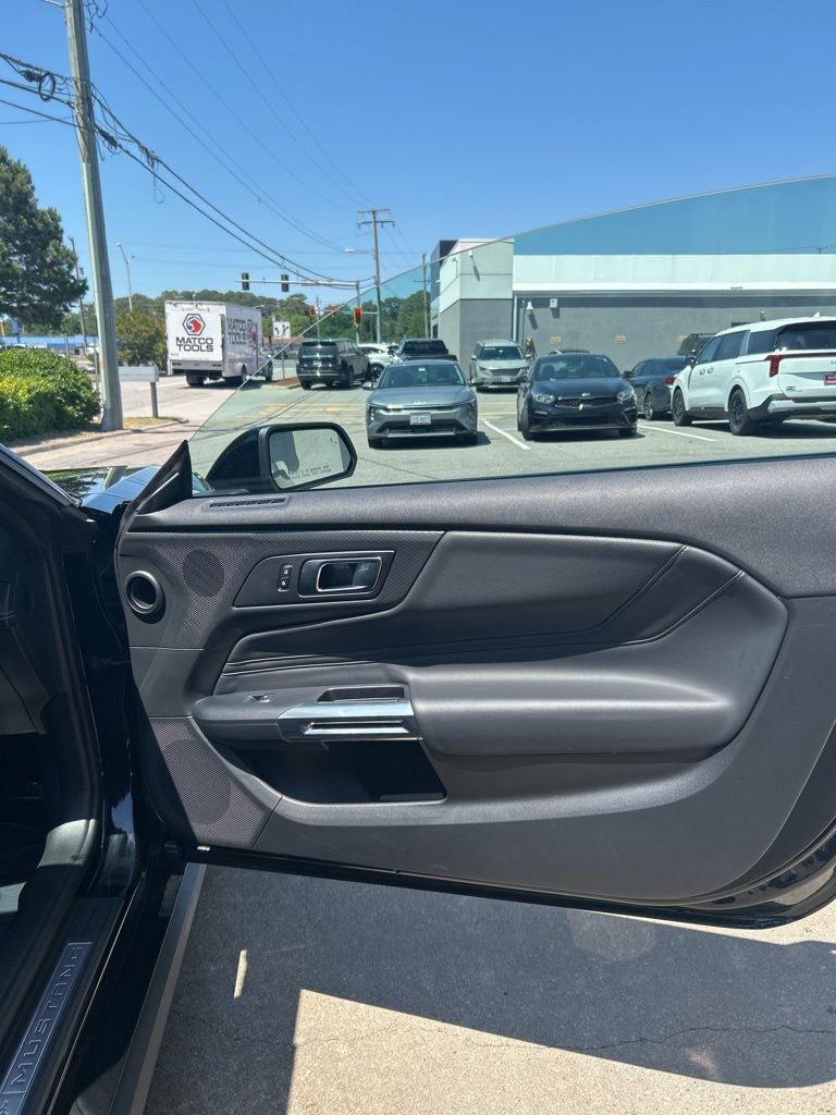 Used 2025 Ford Mustang Premium RWD image 14
