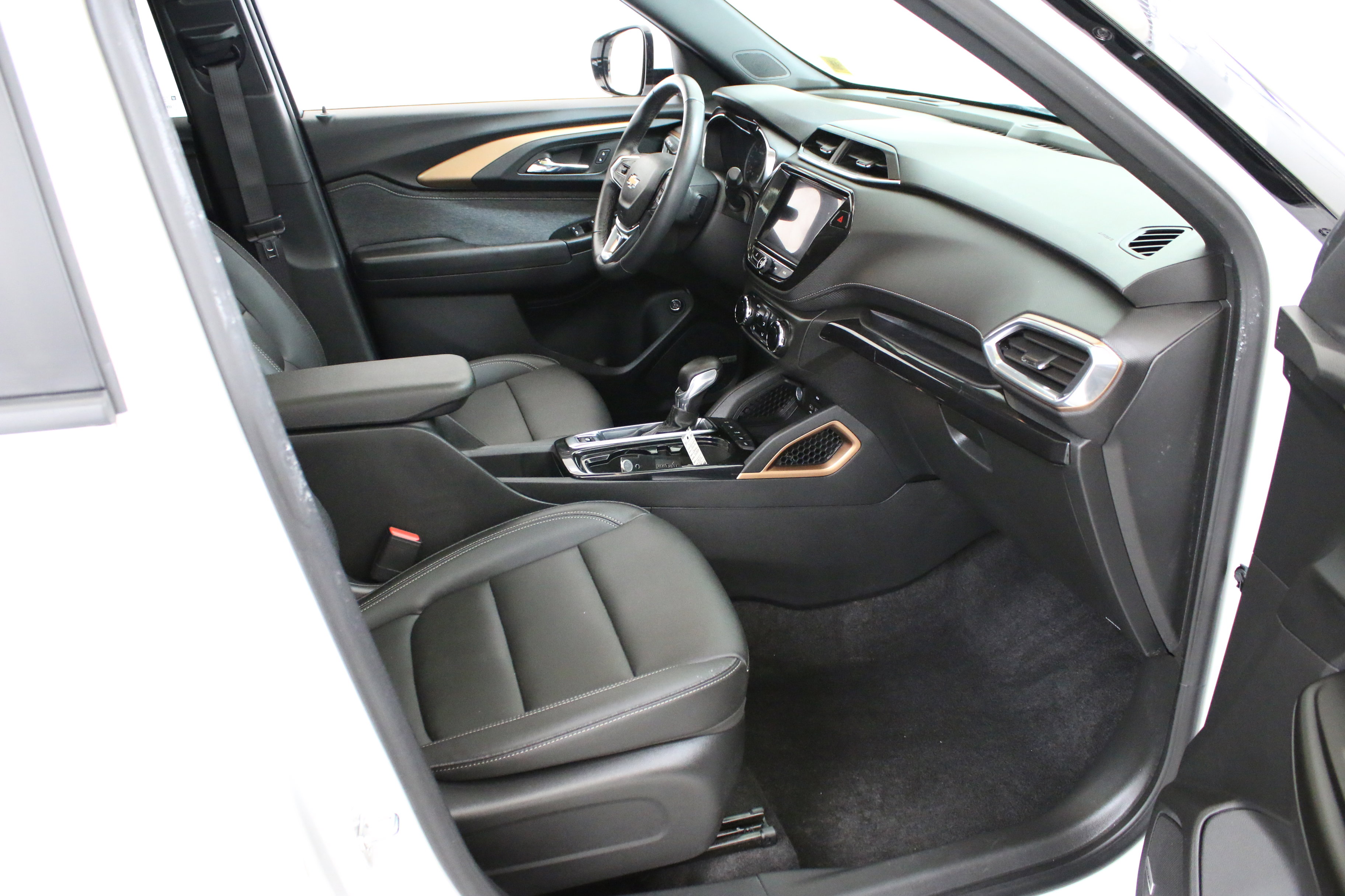 Used 2023 Chevrolet TrailBlazer ACTIV w/ Sun and Liftgate Package image 31