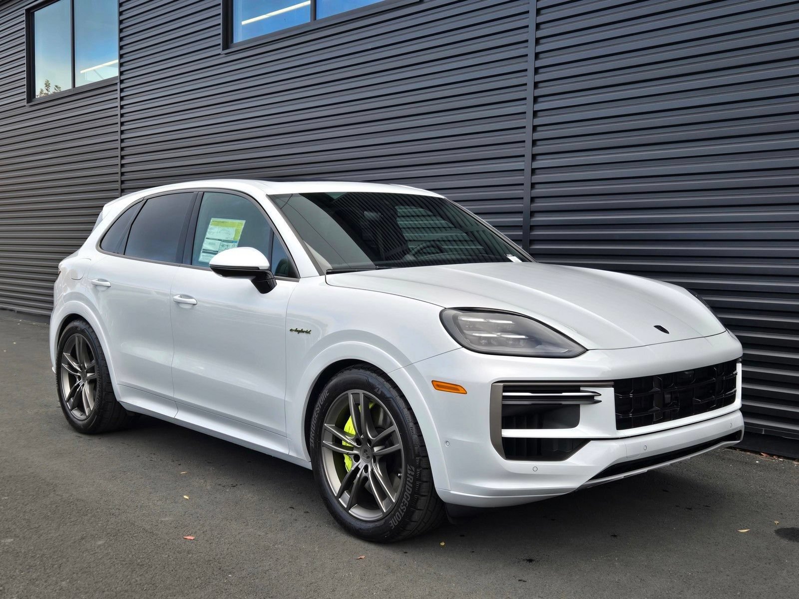 New 2026 Porsche Cayenne Turbo AWD/4WD image 10