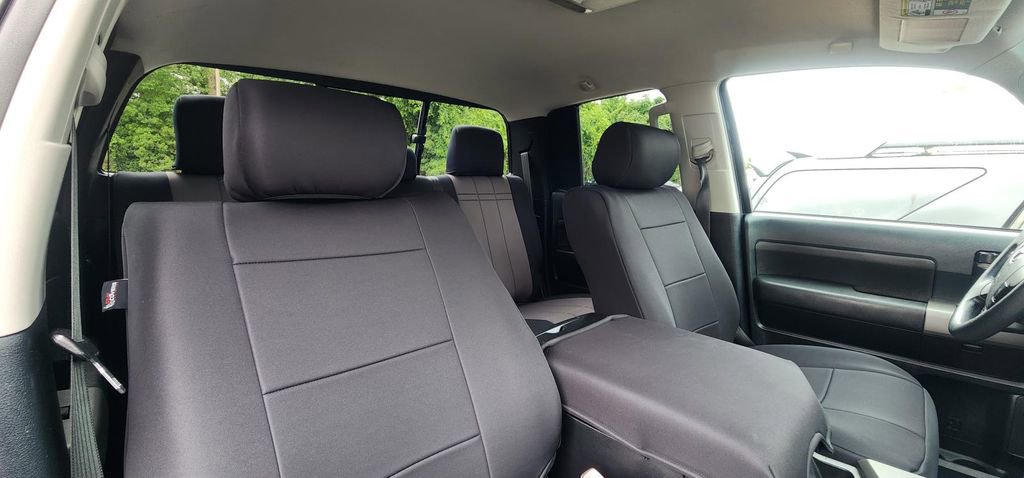 Used 2010 Toyota Tundra 4x4 Double Cab image 14