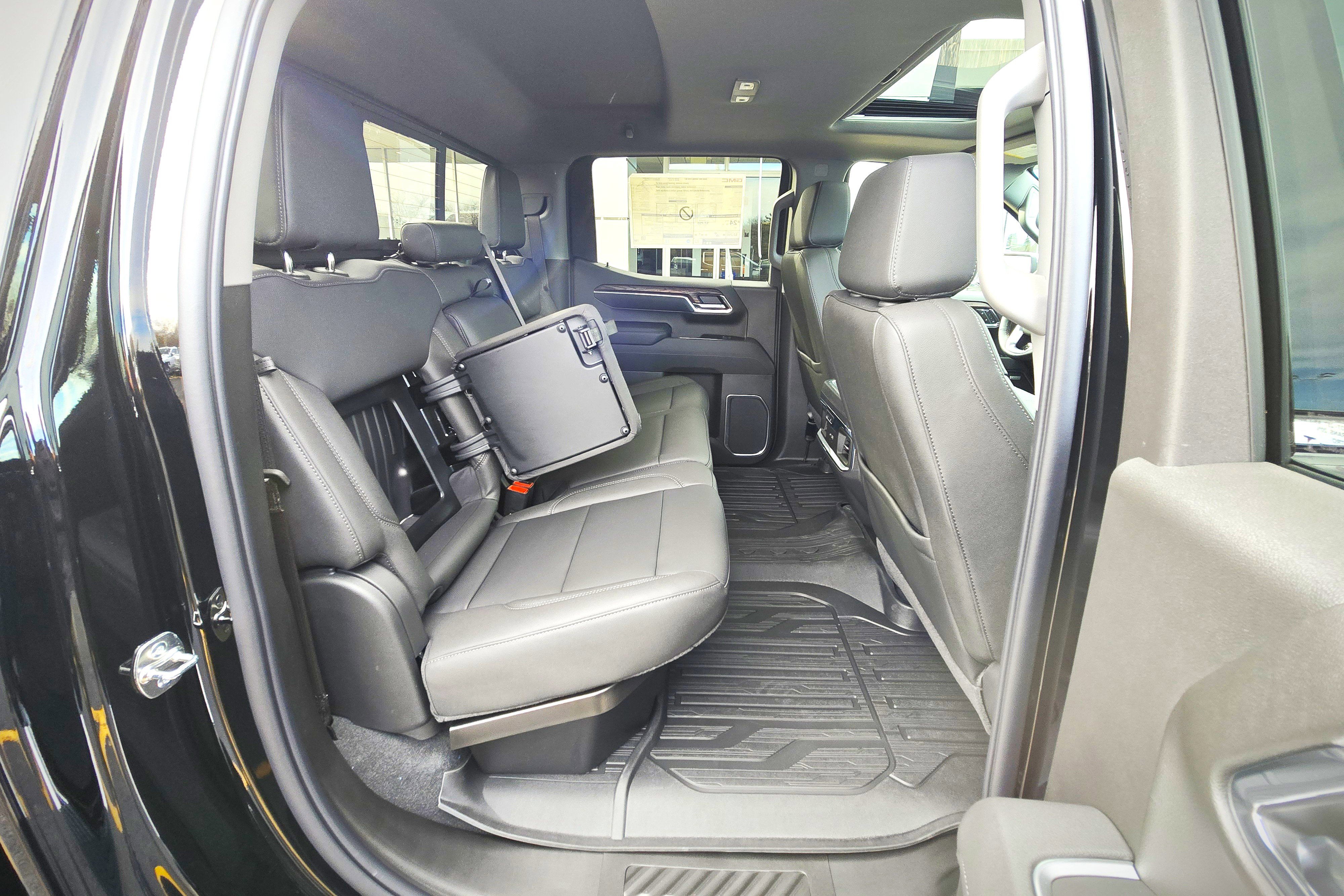 New 2026 GMC Sierra 1500 SLT w/ SLT Premium Plus Package image 22