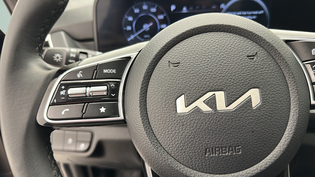 Used 2024 Kia Seltos EX AWD/4WD image 19
