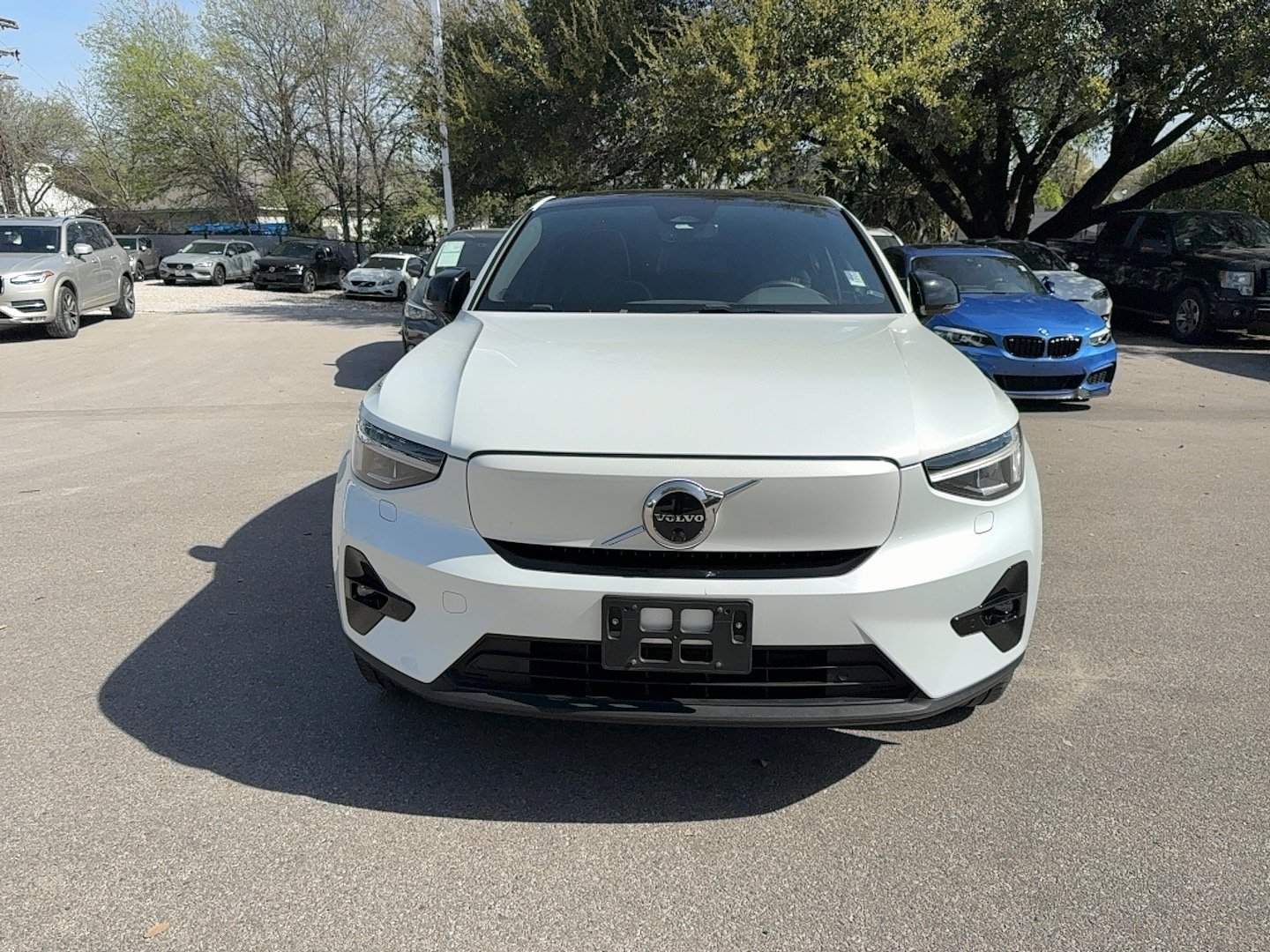 Certified 2023 Volvo C40 P8 Recharge Ultimate image 8