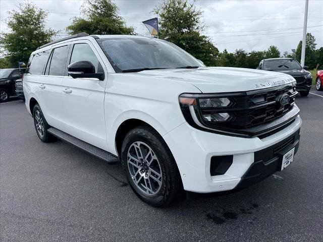 Certified 2025 Ford Expedition Max Active AWD/4WD image 2