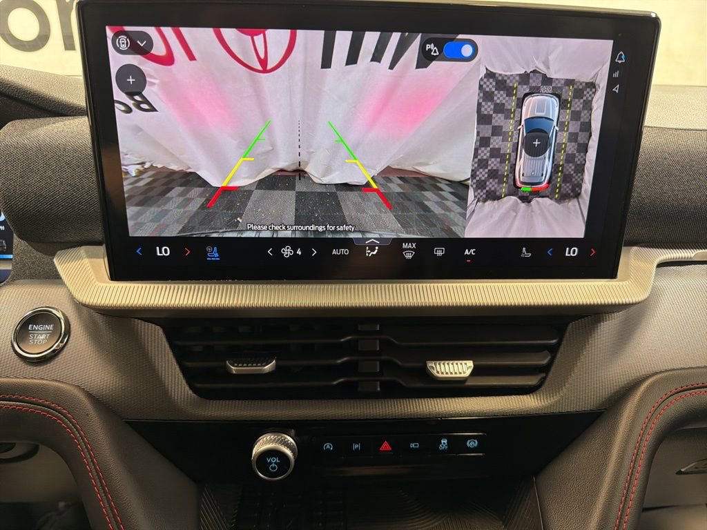 Used 2025 Ford Explorer ST image 31