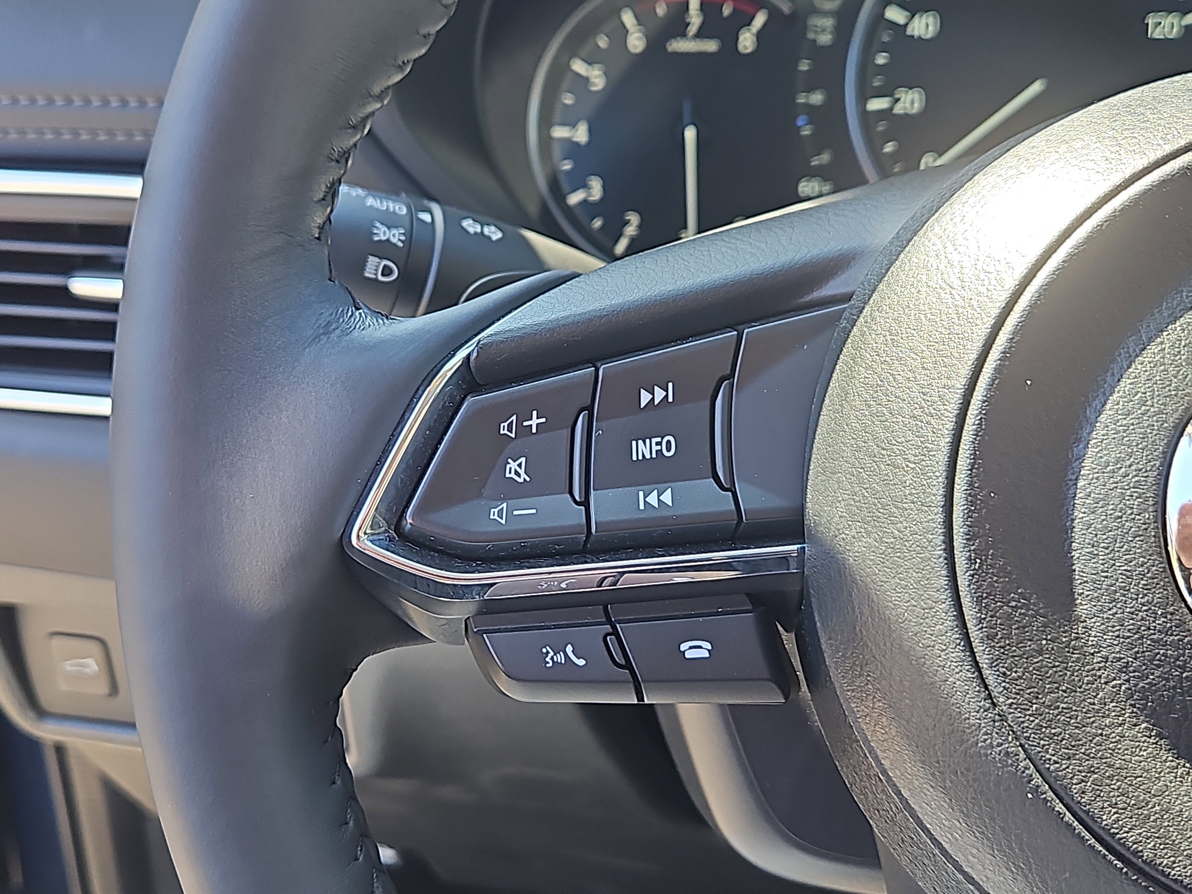 Used 2023 MAZDA CX-5 AWD 2.5 S w/ Premium Plus Pkg image 19