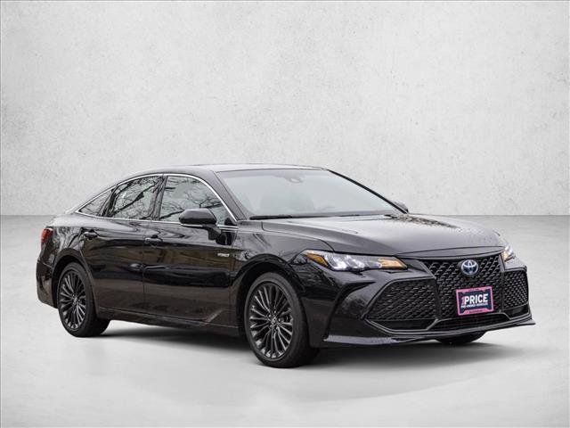 Used 2019 Toyota Avalon XSE w/ All Weather Liner Package image 3