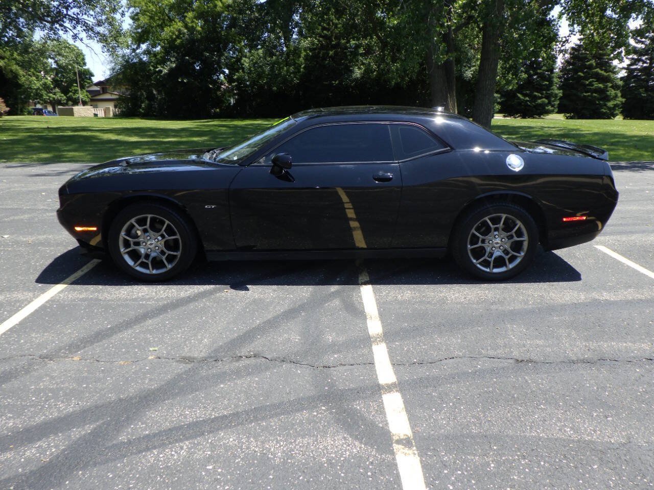 Used 2017 Dodge Challenger GT w/ GT Interior Package AWD/4WD image 2