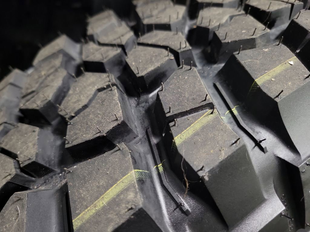 Used 2014 Jeep Wrangler Unlimited Rubicon w/ Connectivity Group image 12