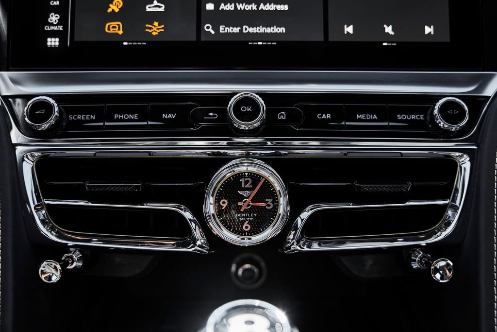 Used 2024 Bentley Flying Spur V8 AWD/4WD image 74