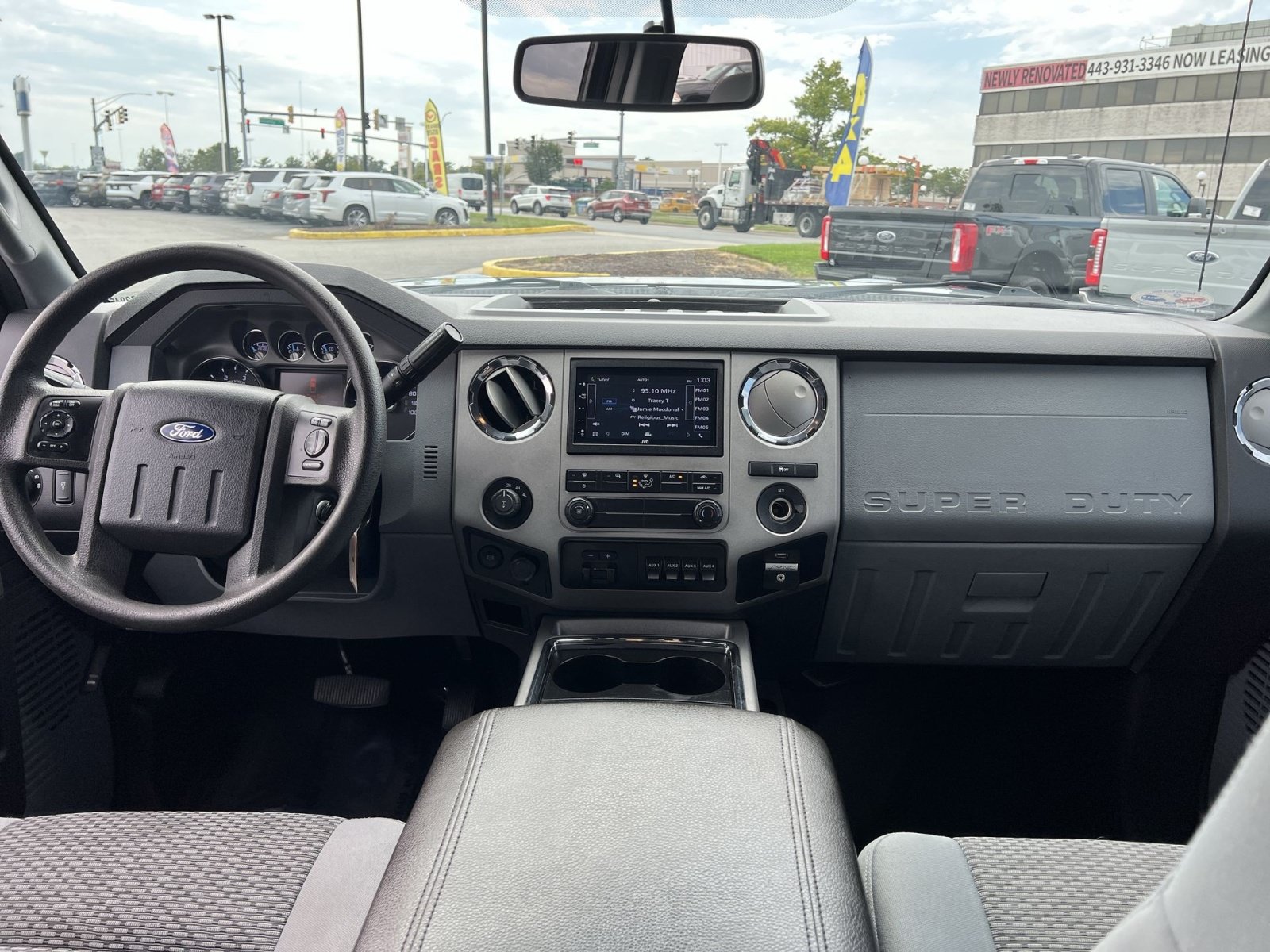 Used 2016 Ford F250 XLT w/ XLT Premium Package AWD/4WD image 22