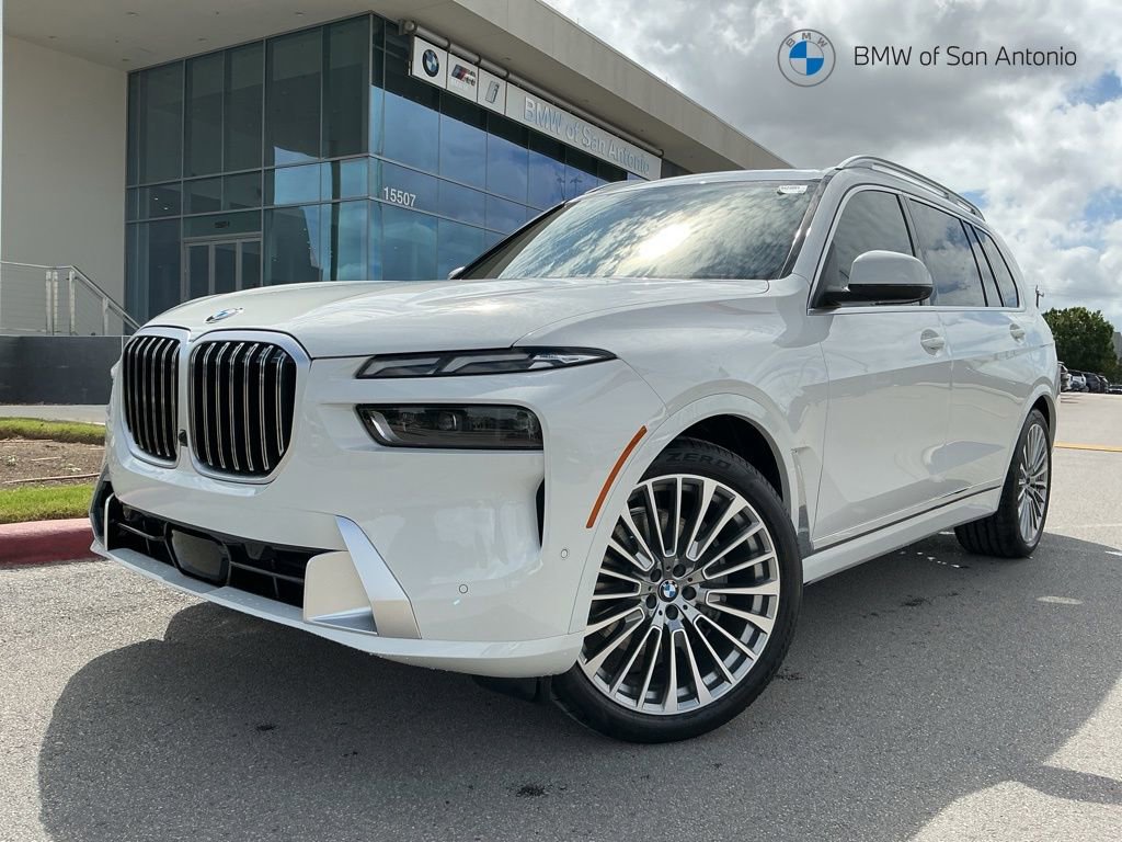 New 2026 BMW X7 xDrive40i w/ Executive Package