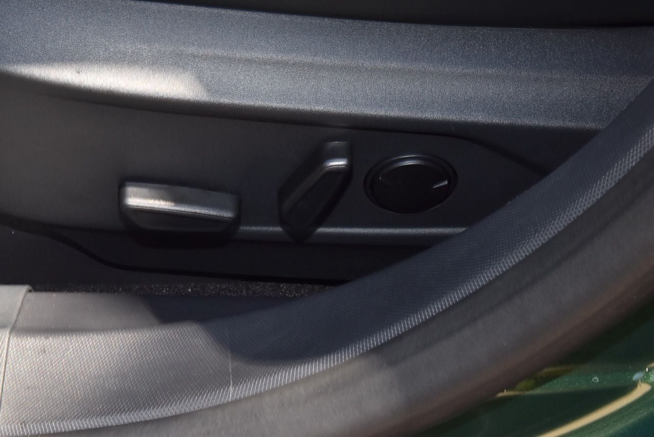 Certified 2025 Ford Mustang Mach-E Premium AWD/4WD image 33