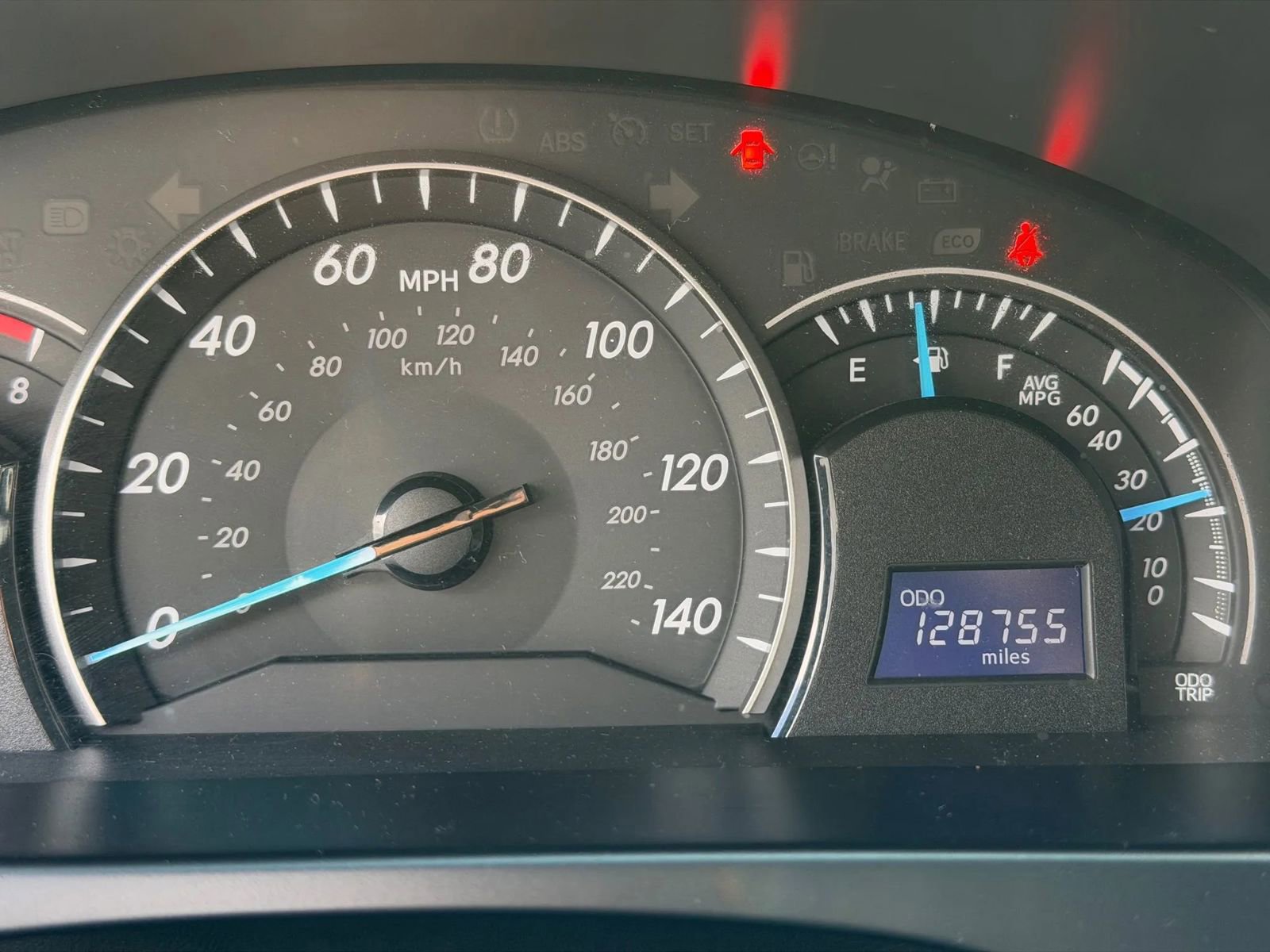 Used 2015 Toyota Camry LE FWD image 35