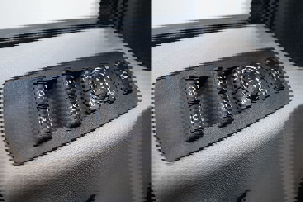 Used 2020 Ford F350 XLT w/ XLT Premium Package image 21