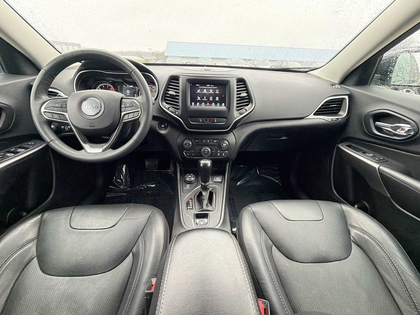 Used 2021 Jeep Cherokee Latitude Lux AWD/4WD image 12