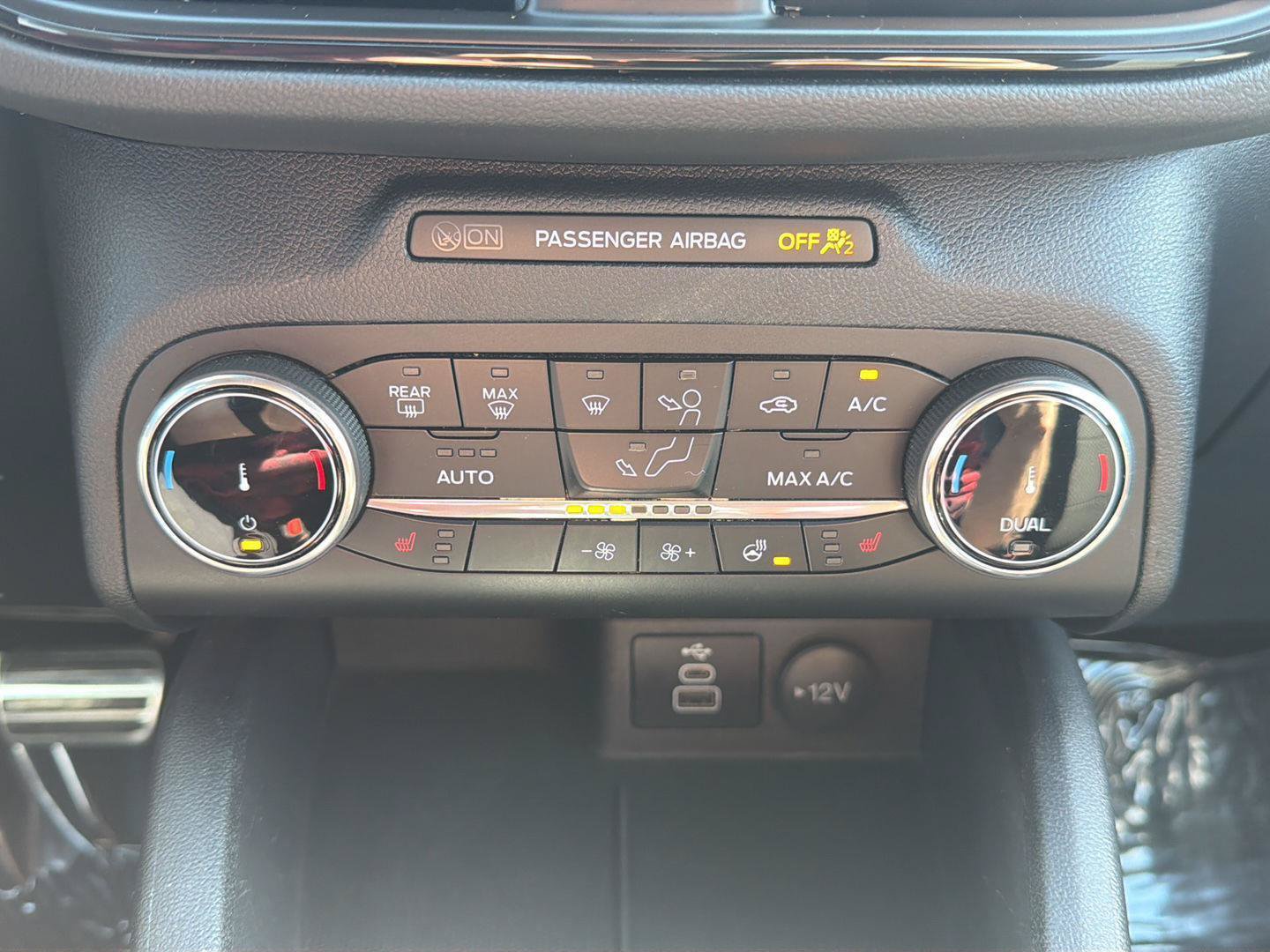 Used 2024 Ford Escape ST-Line AWD/4WD image 24