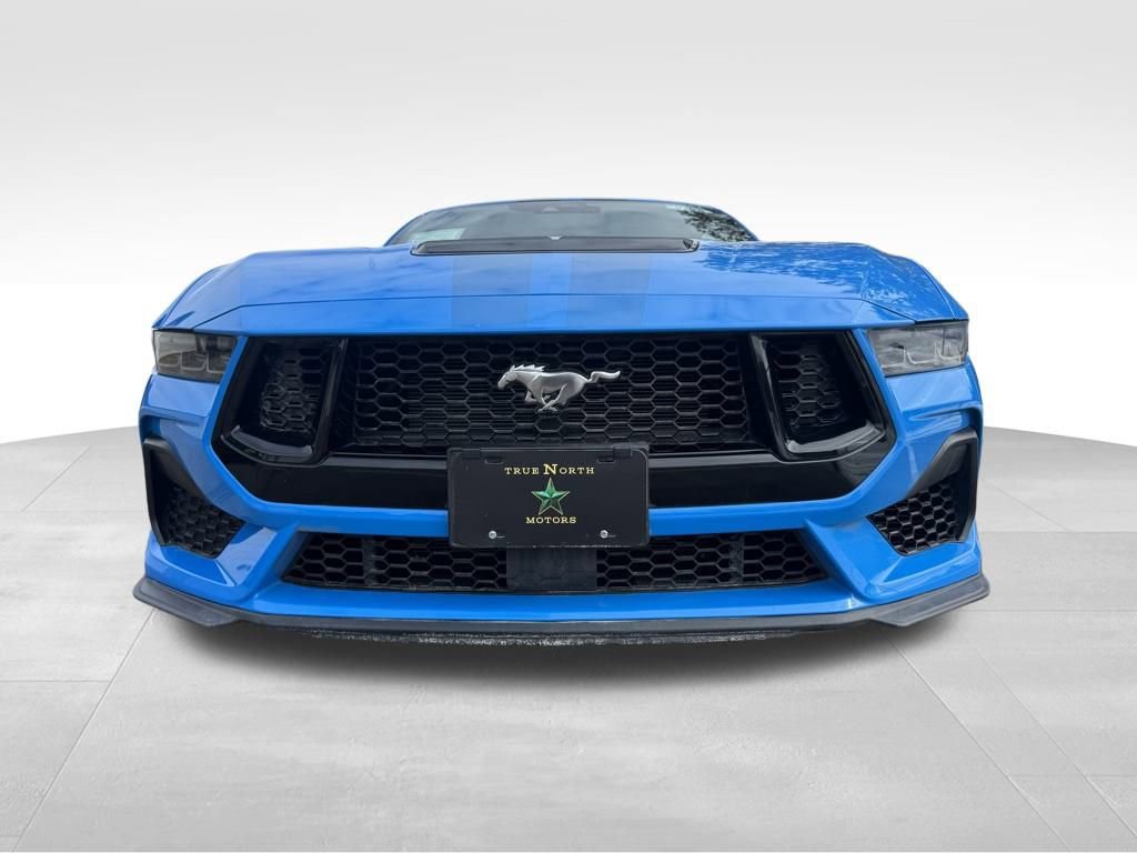 Used 2025 Ford Mustang GT Premium w/ GT Performance Package image 4
