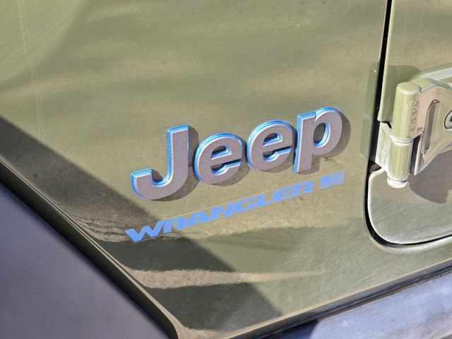 Certified 2023 Jeep Wrangler Unlimited Rubicon 4xe AWD/4WD image 12