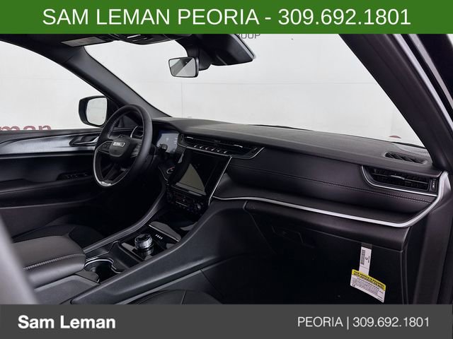 New 2025 Jeep Grand Cherokee Laredo image 27