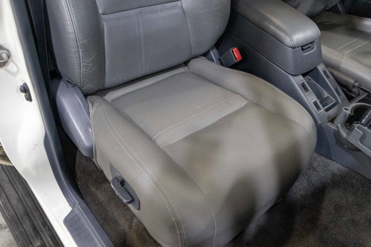Used 1993 Toyota Land Cruiser image 39