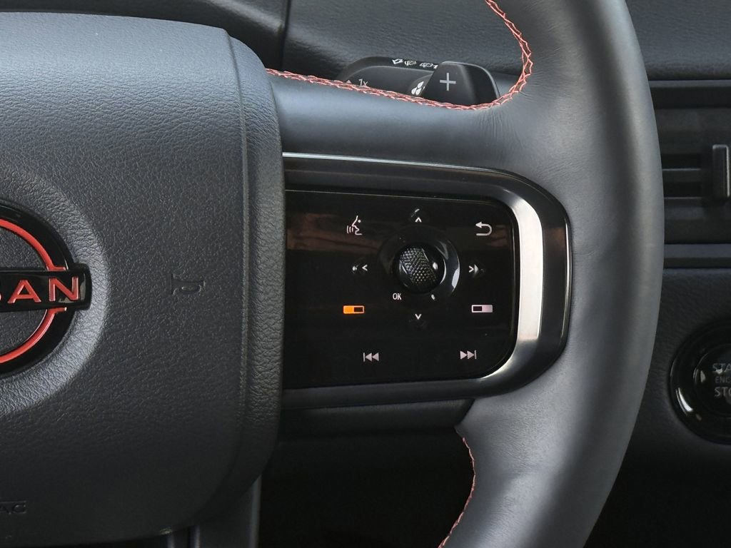 Used 2025 Nissan Armada PRO-4X image 14