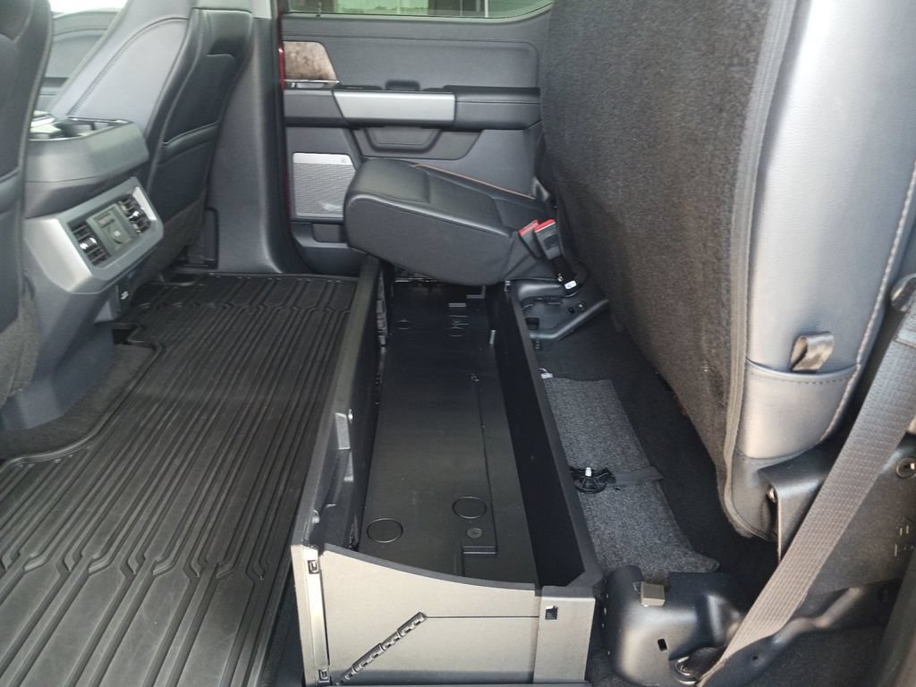 Used 2026 Ford F250 Lariat w/ Chrome Package AWD/4WD image 30