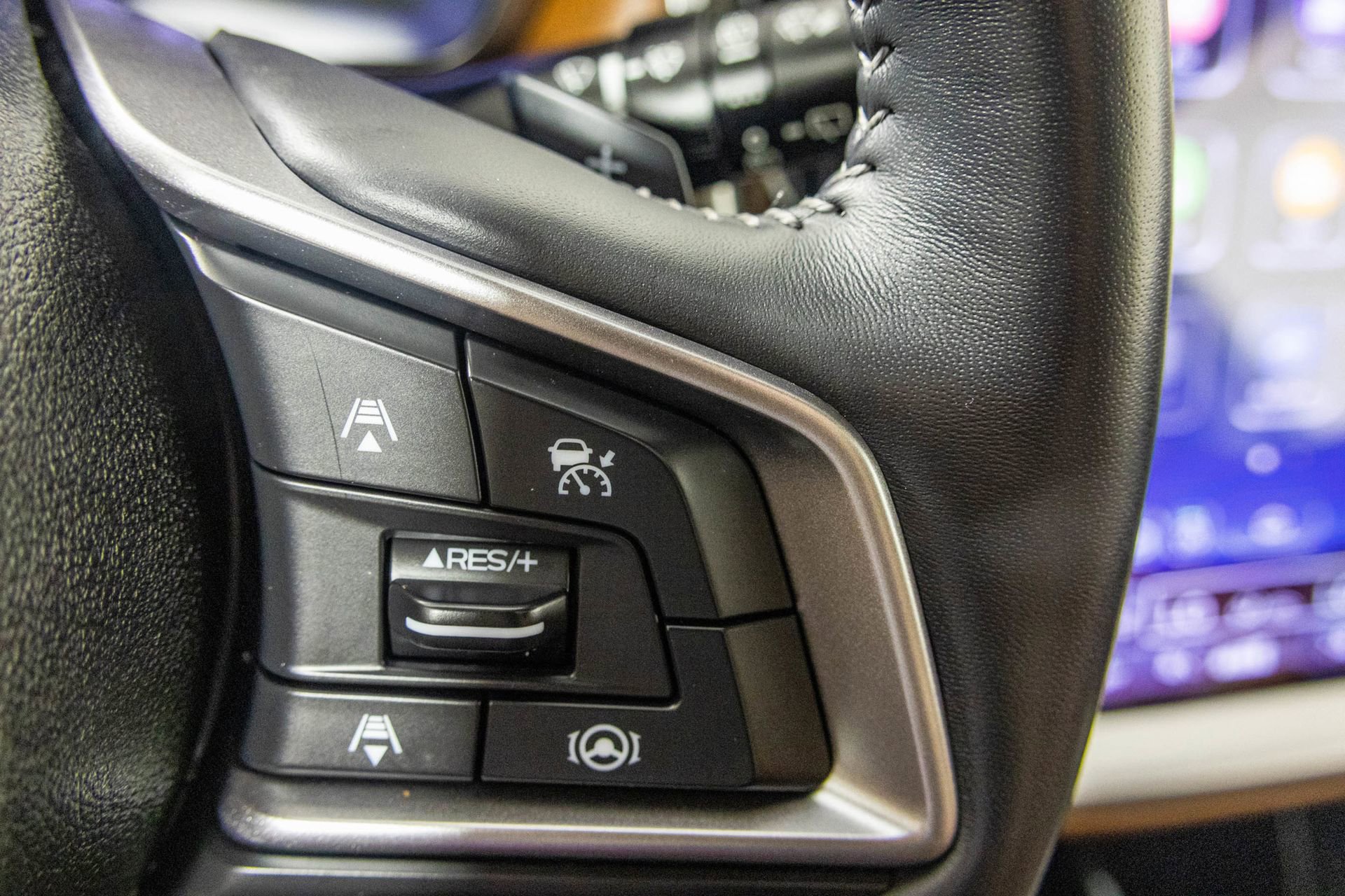 Used 2022 Subaru Outback Touring AWD/4WD image 34