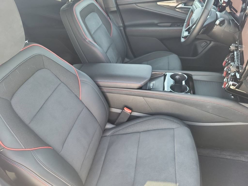 Used 2024 Chevrolet Blazer EV RS AWD/4WD image 33