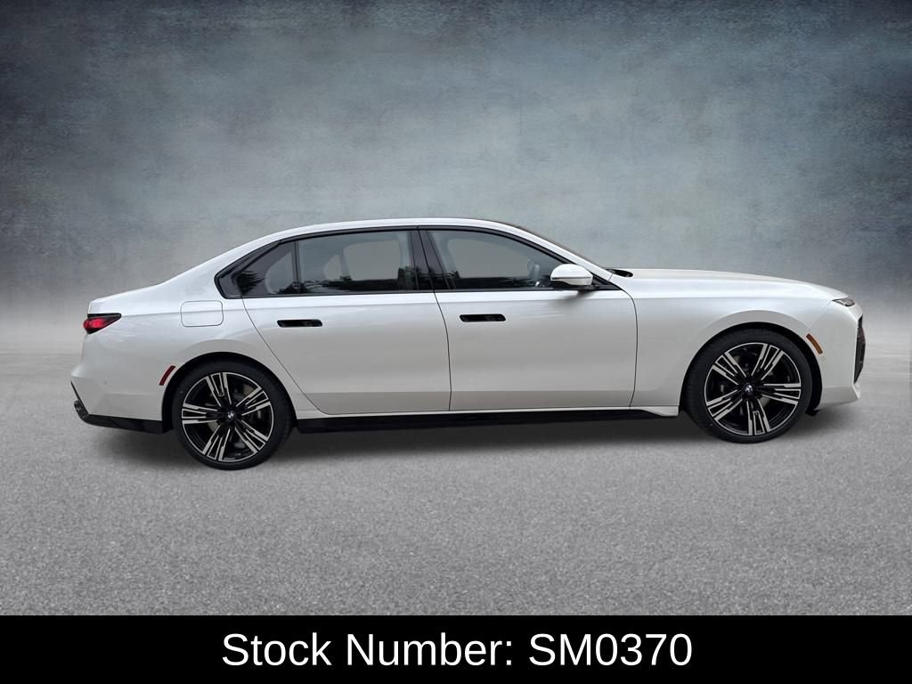 New 2026 BMW 760i xDrive w/ Executive Package image 6