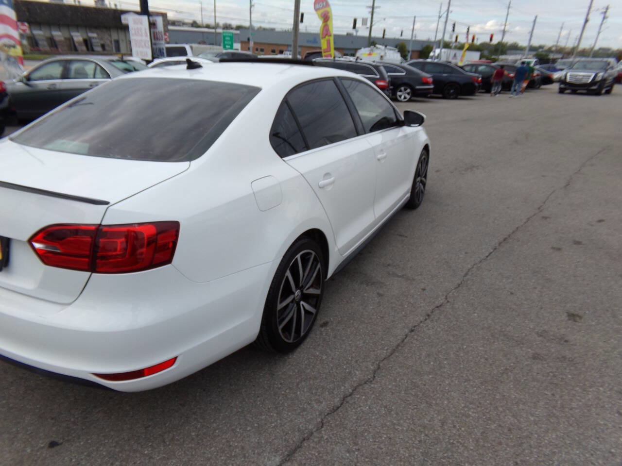 Used 2013 Volkswagen Jetta GLI Autobahn image 40