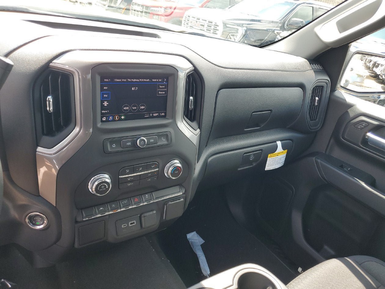 New 2026 GMC Sierra 1500 Pro w/ Graphite Edition AWD/4WD image 28