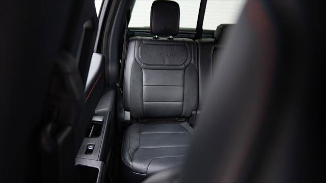 Used 2025 Ford F150 Raptor image 34