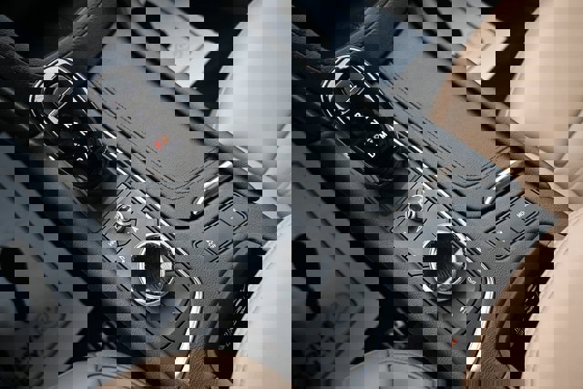 Used 2020 Cadillac XT6 Premium Luxury image 32