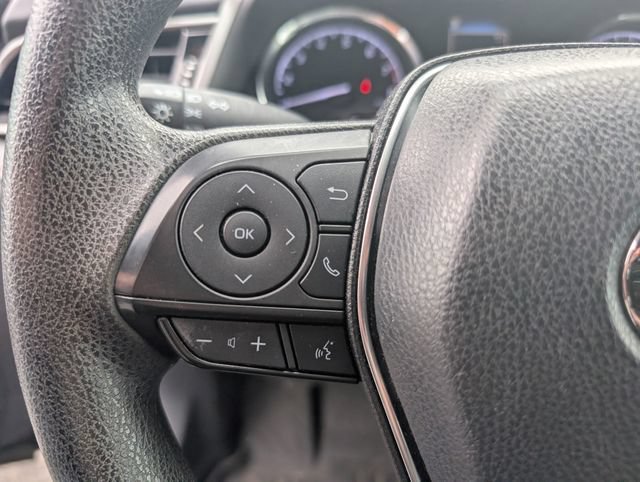 Used 2019 Toyota Camry LE FWD image 17