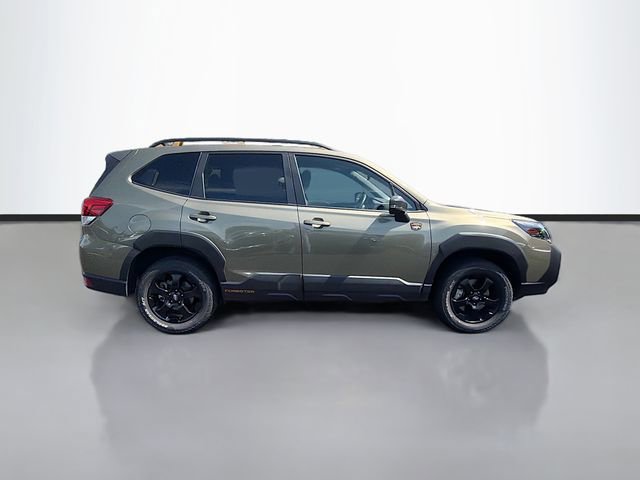 Used 2025 Subaru Forester Wilderness AWD/4WD image 8