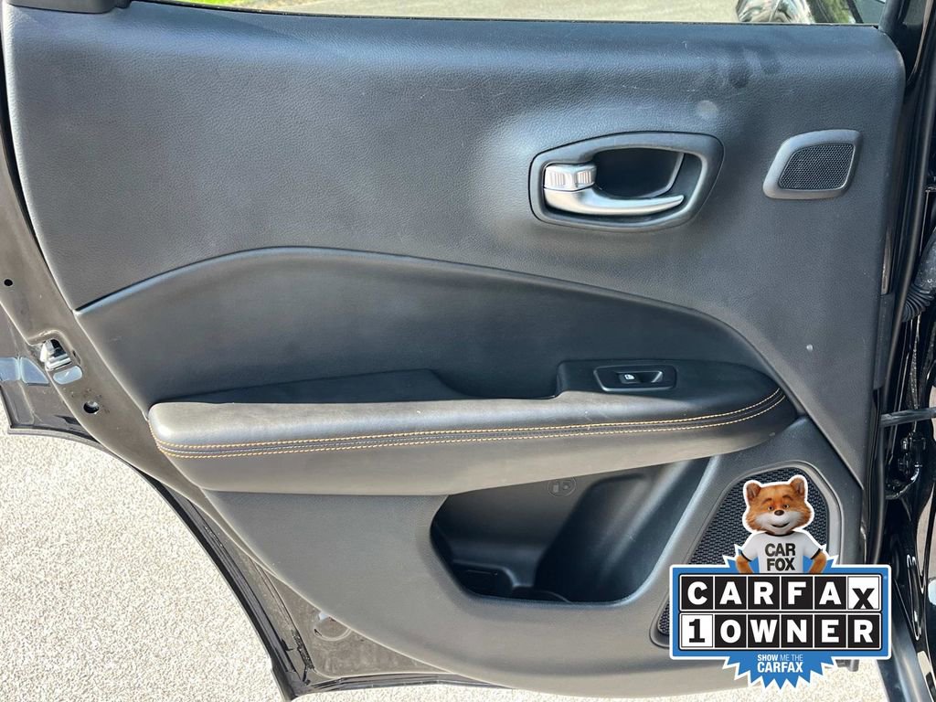 Used 2021 Jeep Compass Limited w/ Sun and Sound Group image 17