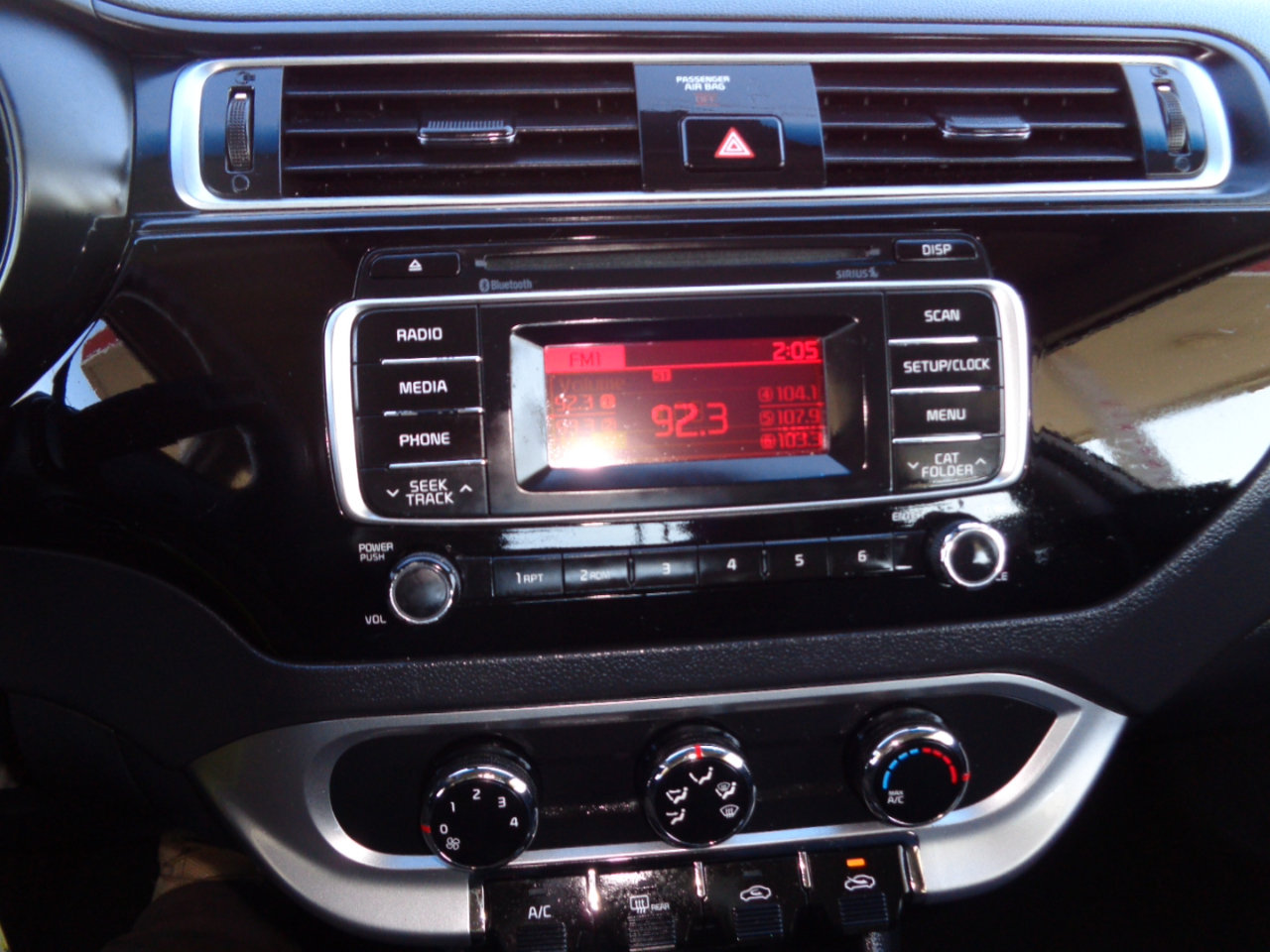 Used 2017 Kia Rio LX image 17