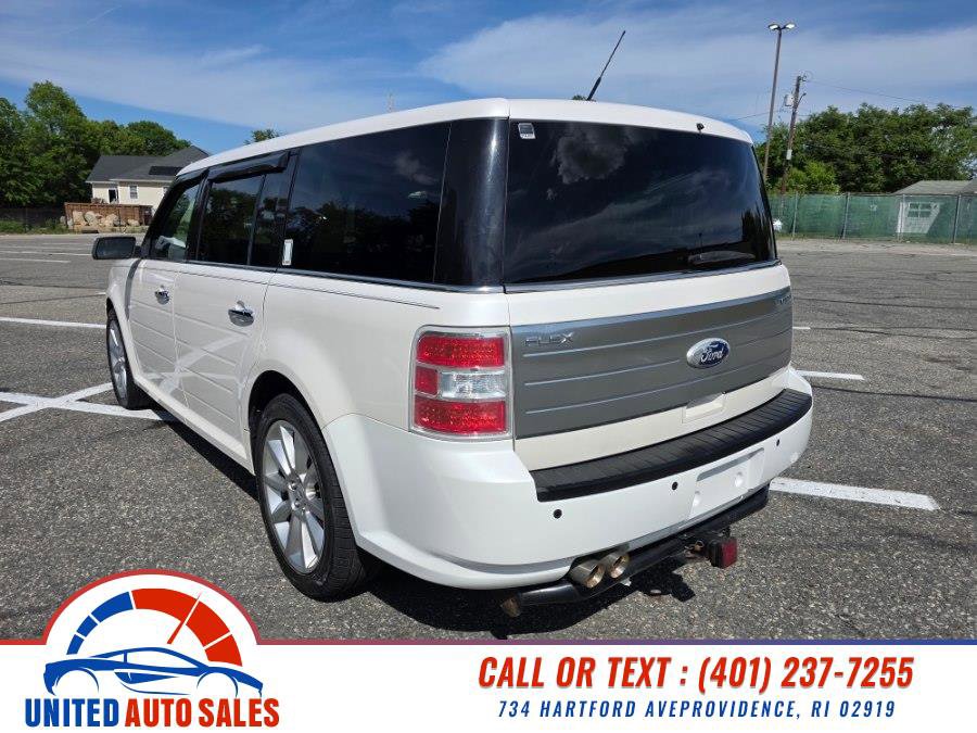 Used 2012 Ford Flex Limited w/ Equipment Group Order Code FWD image 3
