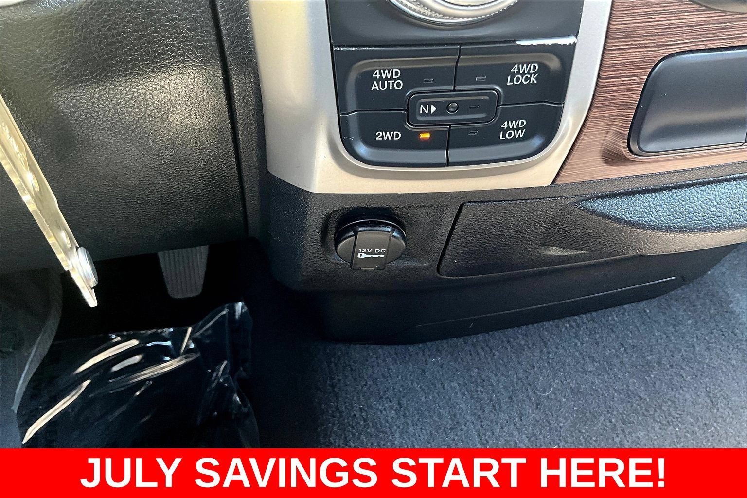 Used 2017 RAM 1500 Laramie AWD/4WD image 21