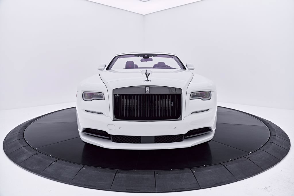 Used 2020 Rolls-Royce Dawn RWD image 27