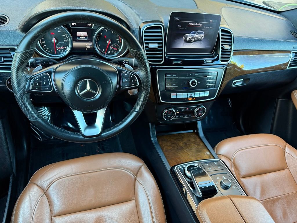 Used 2018 Mercedes-Benz GLS 450 4MATIC image 38