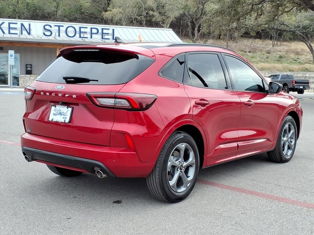 Certified 2024 Ford Escape ST-Line w/ Tech Pack #1 image 8