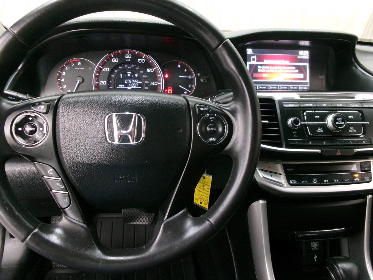 Used 2014 Honda Accord Sport image 32