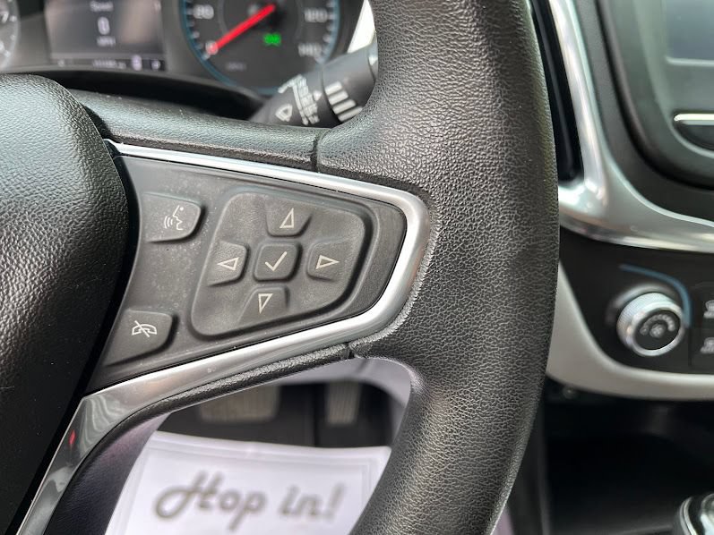 Used 2018 Chevrolet Equinox LS AWD/4WD image 16